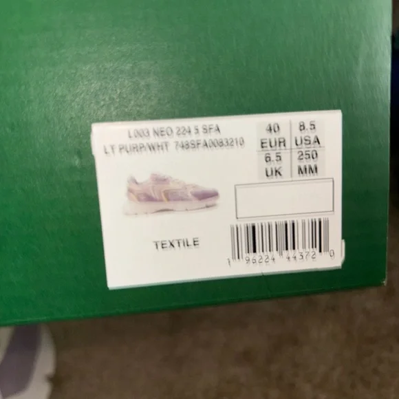Lacoste Sneakers sz 8.5 - Picture 8 of 8